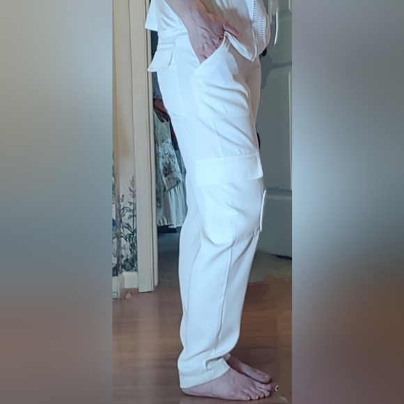 NWT Max Studio Cargo Trousers size Small - Picture 1 of 13